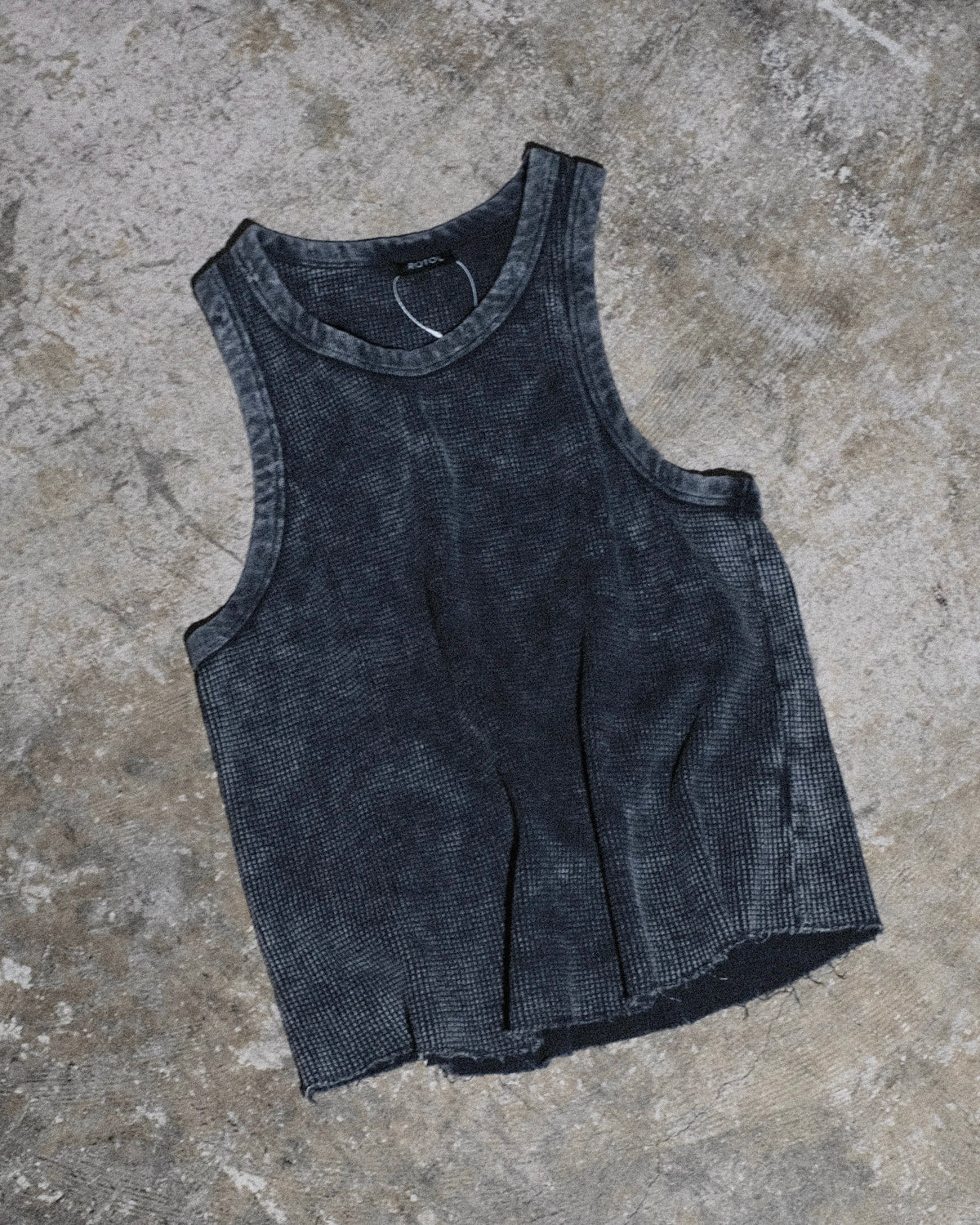 <span style="color: #f50b0b;">Last One</span> ROTOL / Chemical Dyed Waffle Tank Top BLACK