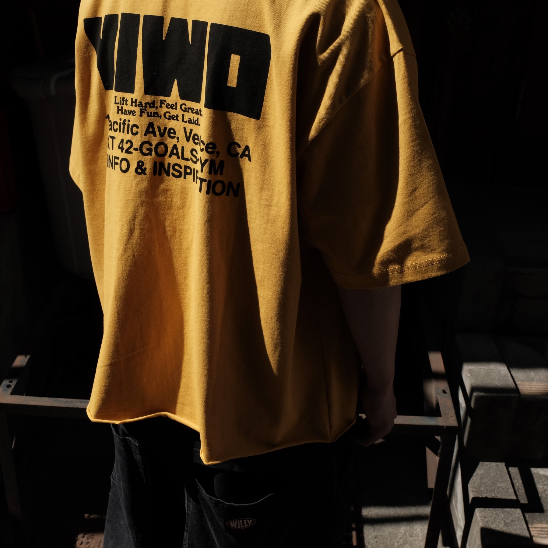 Y,IWO / Strong Cropped Tees Grizzly Yellow