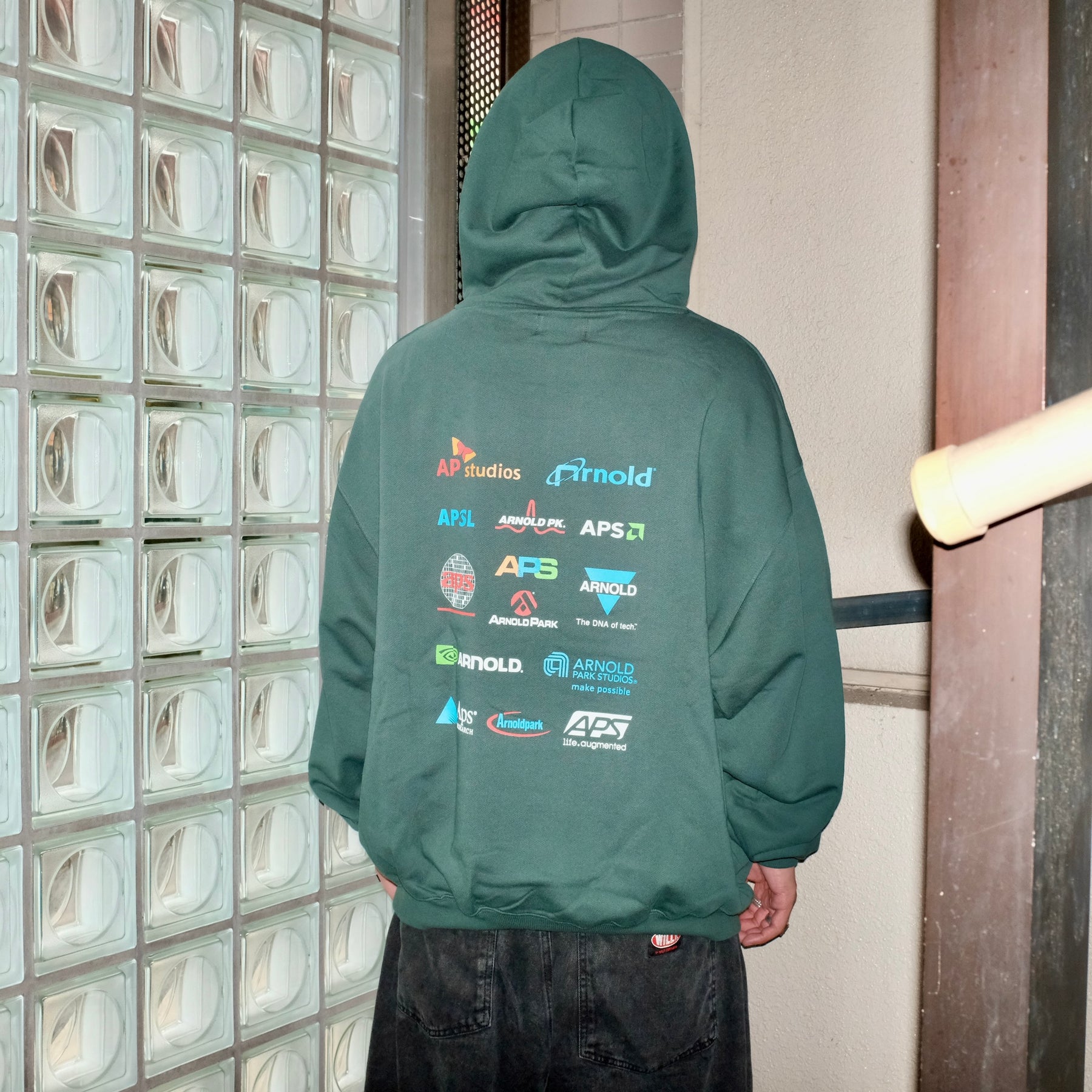 <span style="color: #f50b0b;">Last One</span> ARNOLD PARK STUDIOS / SEMICONDUCTOR MULTI LOGO HOODIE FOREST GREEN