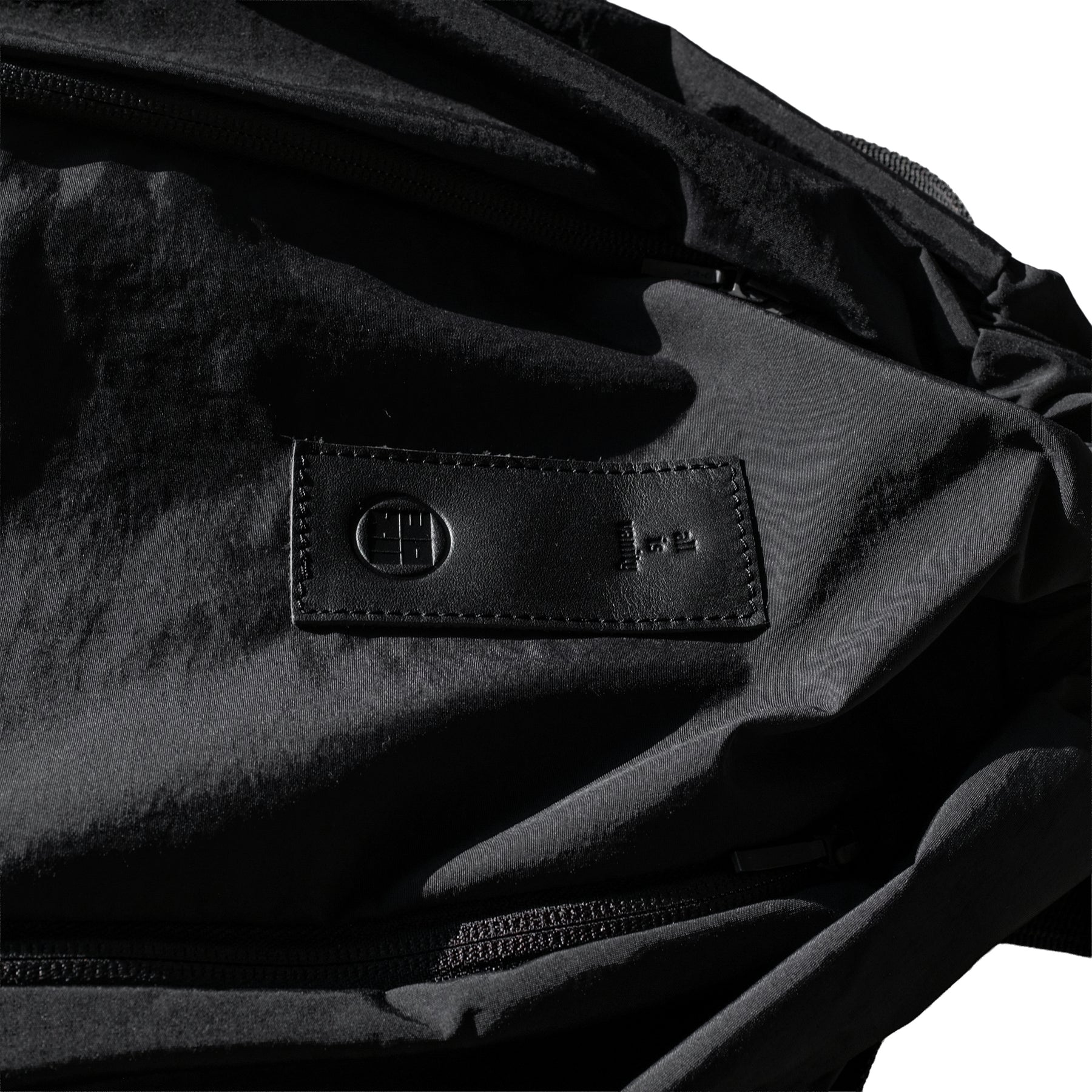 <span style="color: #ff2a00;">Last One</span> yorozu / NINJA-TEX BACKPACK BLACK