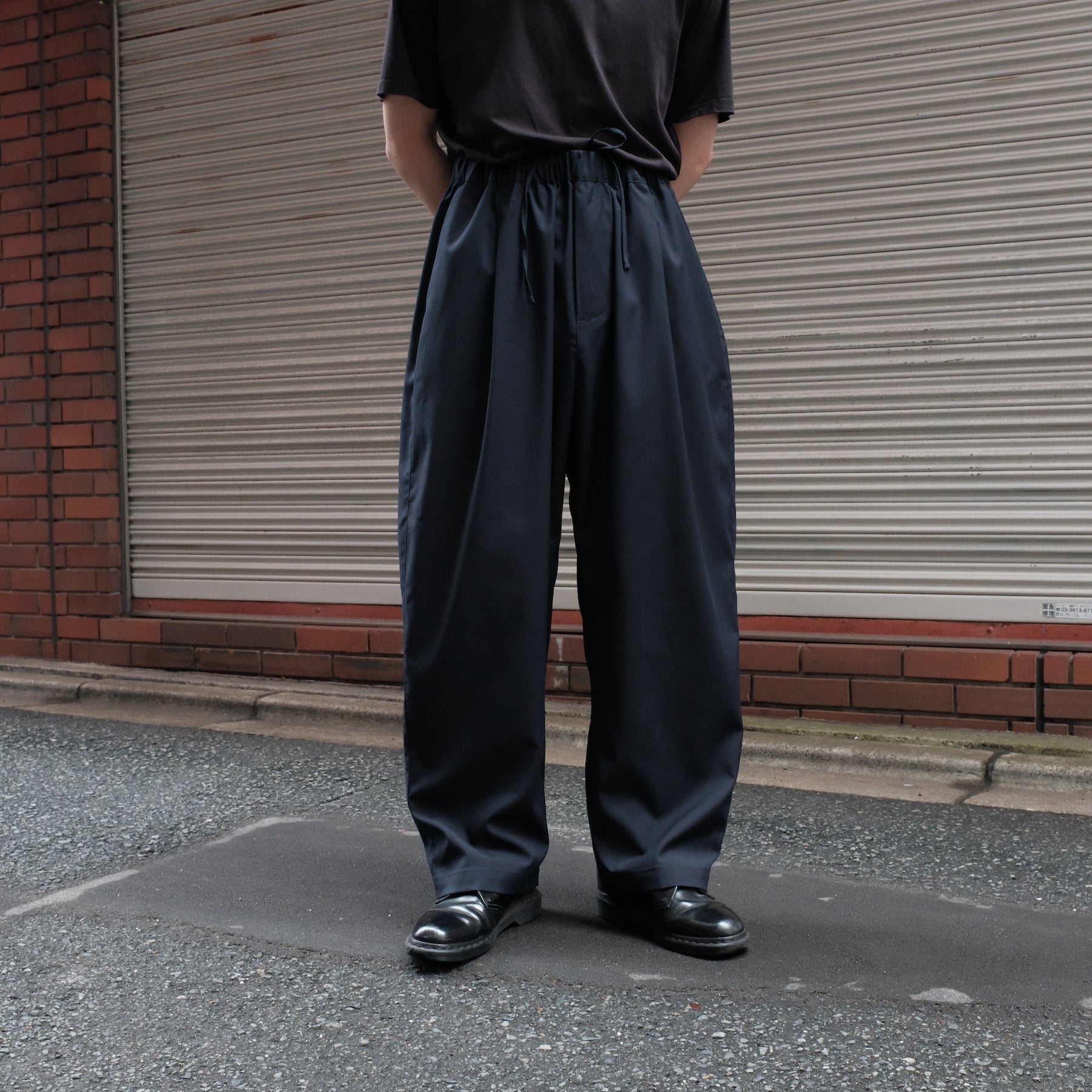 GREI. / PLEATED CRUISER PANT SUITING MIDNIGHT BLUE