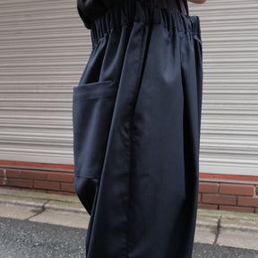 GREI. / PLEATED CRUISER PANT SUITING MIDNIGHT BLUE