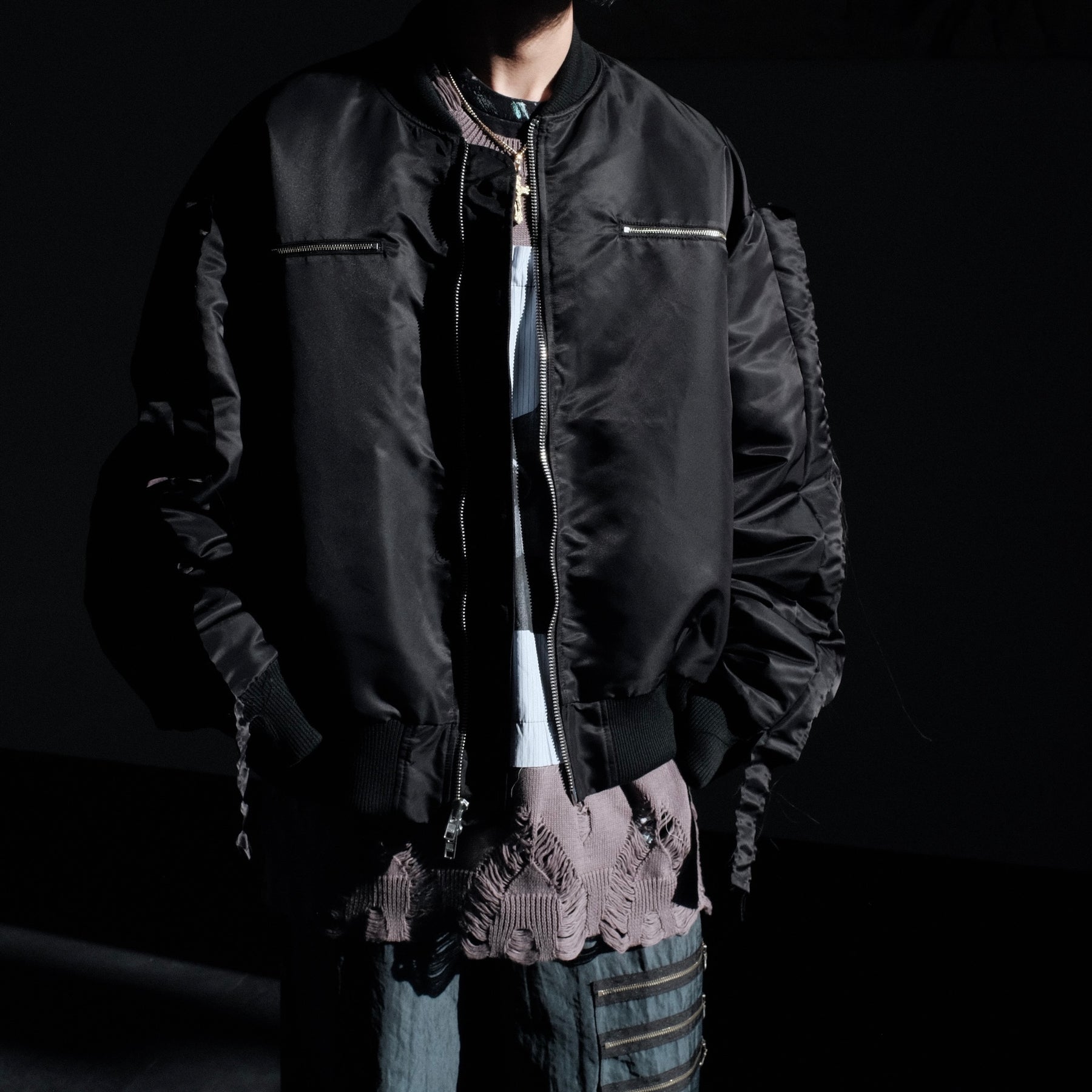 <span style="color: #ff2a00;">Last One</span> WESTFALL / MOHAWK SLEEVE BOMBER LS BLACK