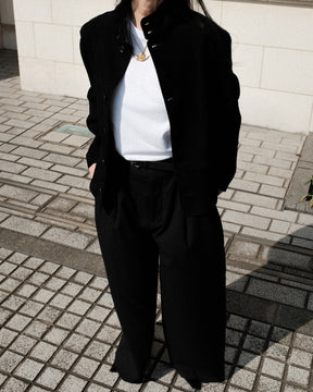 <span style="color: #f50b0b;">Last One</span> SOSHIOTSUKI / SHEEP SUEDE HARRINGTON JACKET BLACK