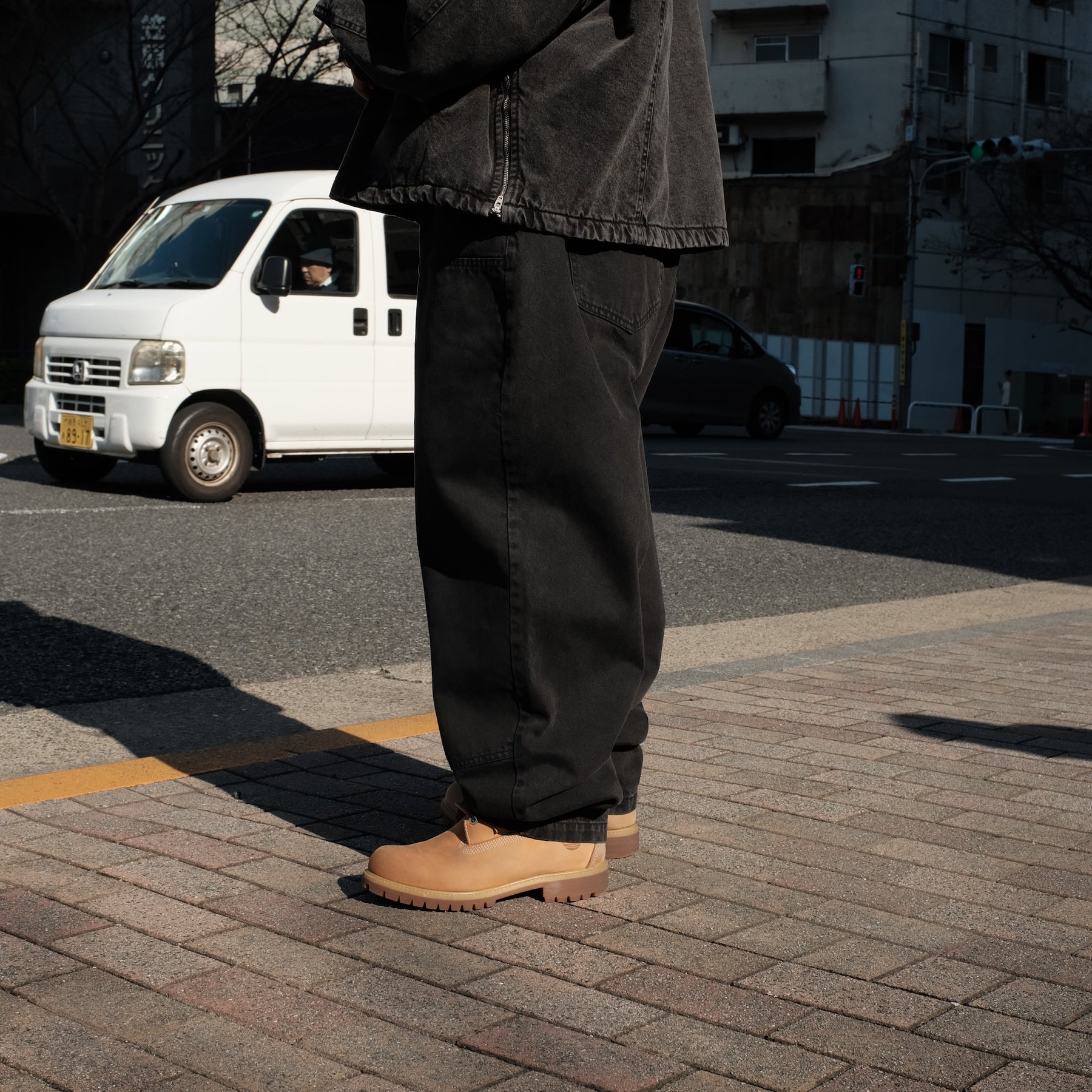 INTODUSK / EDGE REINFORCED JEAN WASHED BLACK