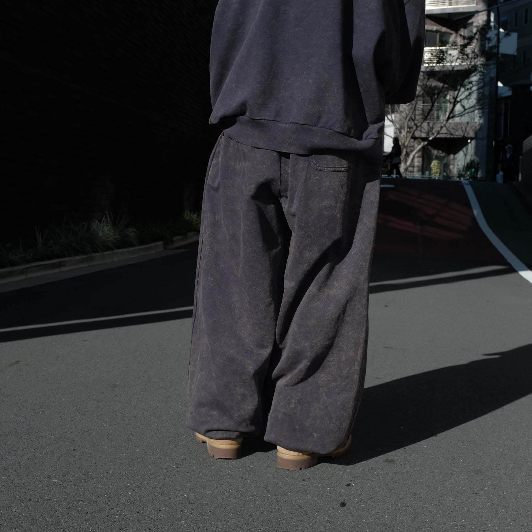 INTODUSK / GATHER DRAWSTRING SWEAT PANT WASHED NAVY