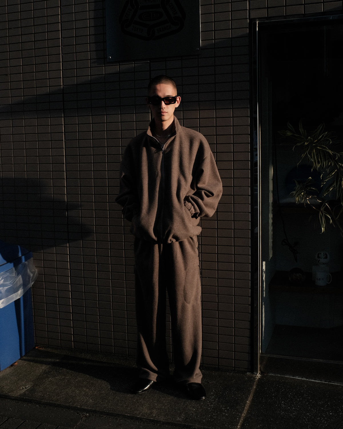 JEONGLI / RIVER SWEAT PANTS BROWN