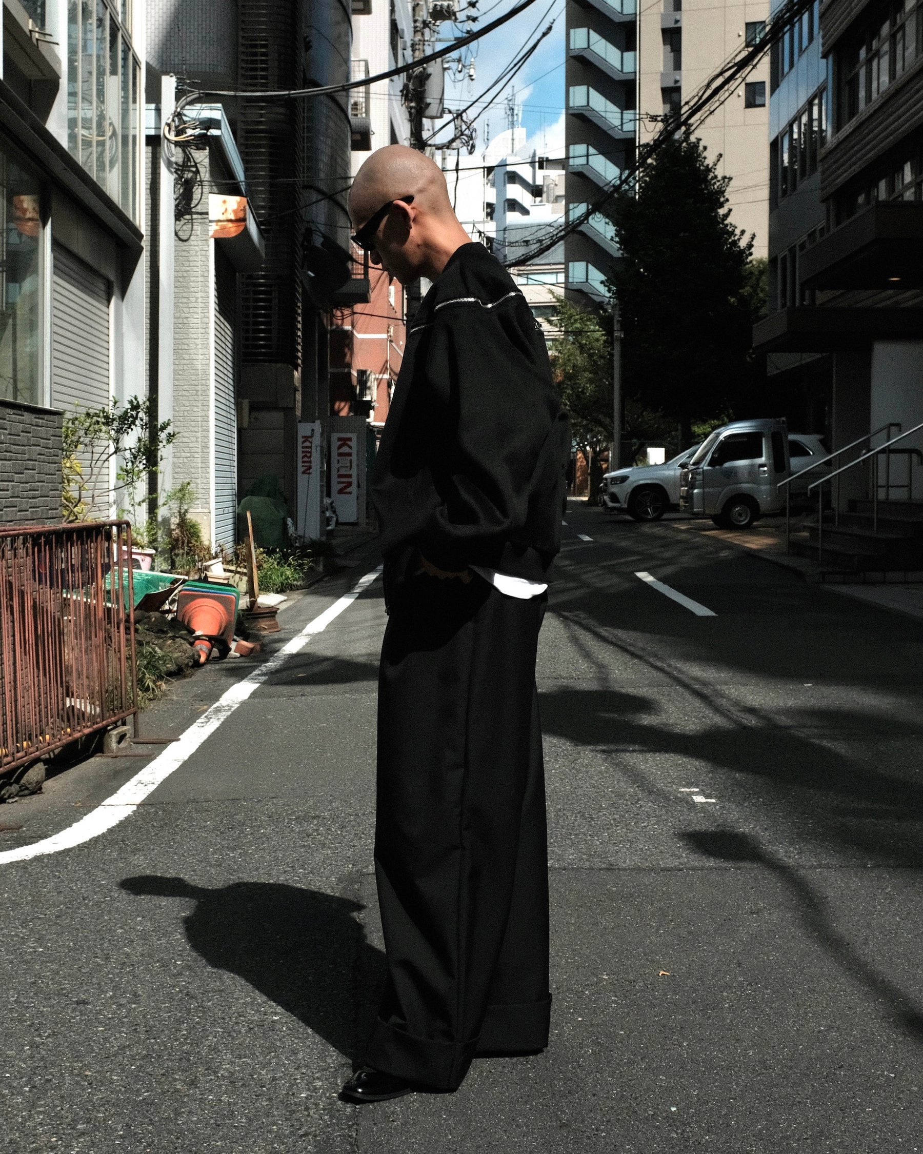 INTODUSK / DERBY JACKET BLACK