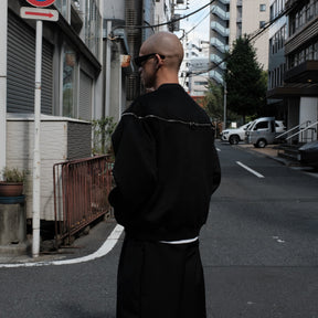 INTODUSK / DERBY JACKET BLACK