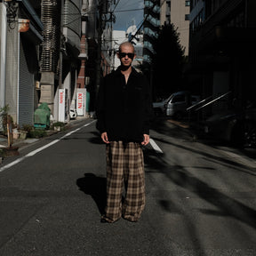 <span style="color: #f50b0b;">Last One</span> INTODUSK / TUCK PLEAT PLAID PANT BEIGE PLAID