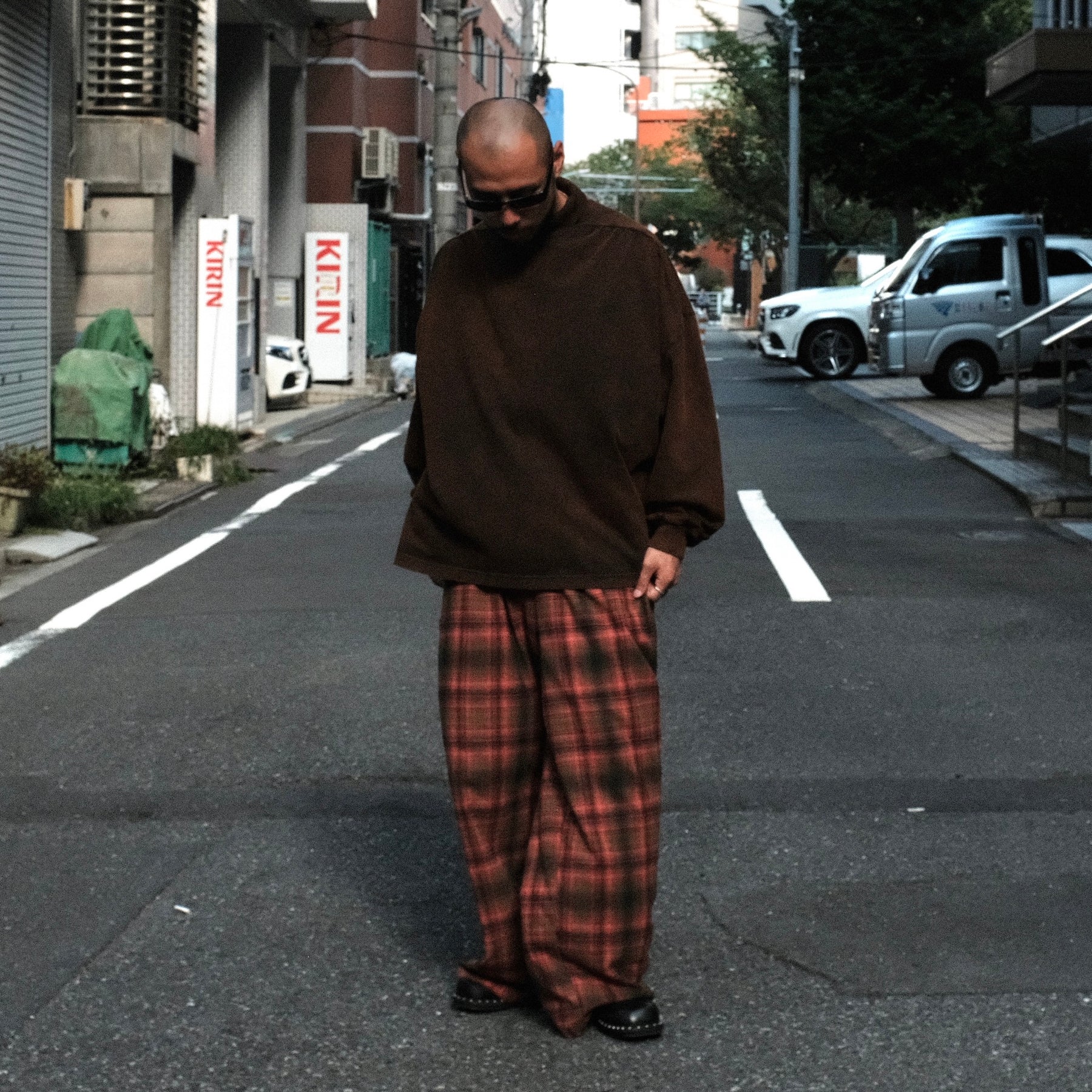 INTODUSK / TUCK PLEAT PLAID PANT ORANGE PLAID