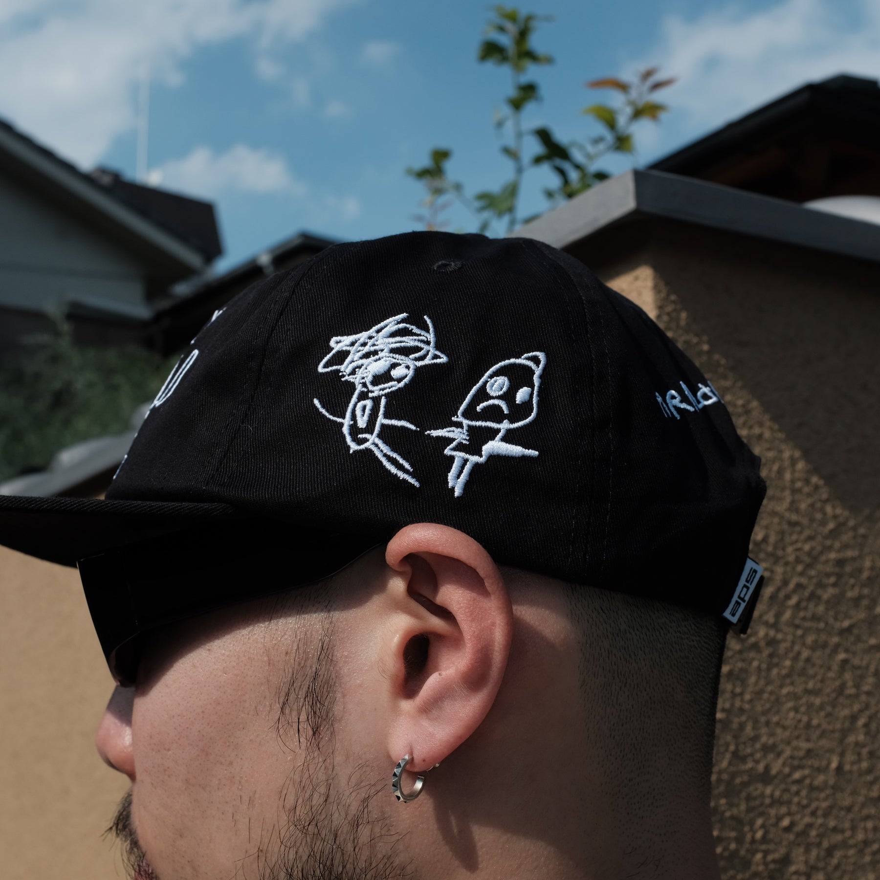 ARNOLD PARK STUDIOS / FAMILY LOGO CAP BLACK