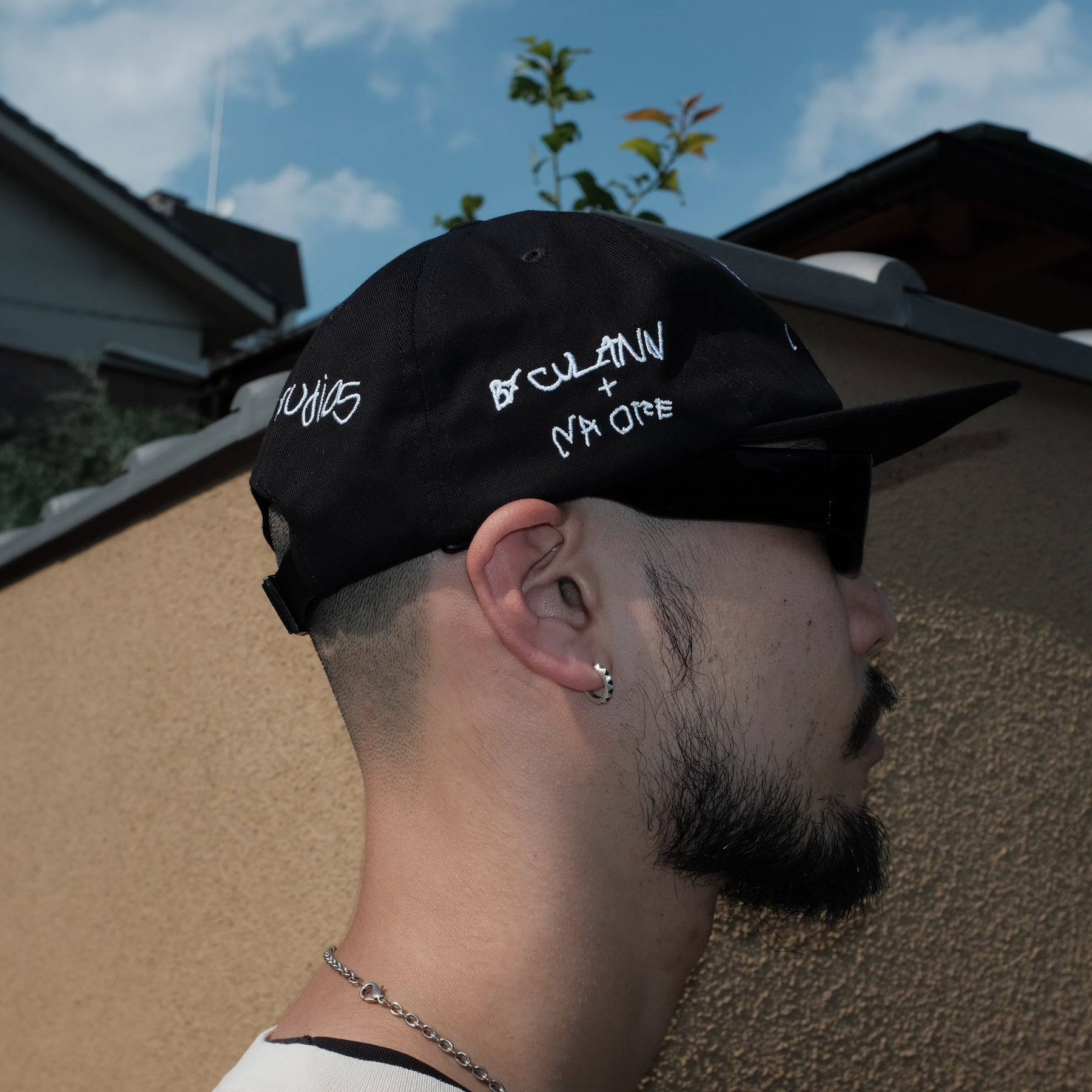 ARNOLD PARK STUDIOS / FAMILY LOGO CAP BLACK