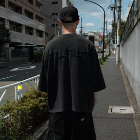 LUXENBURG / CASTLE TEE AGED BLACK