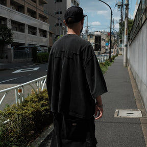 LUXENBURG / CASTLE TEE AGED BLACK