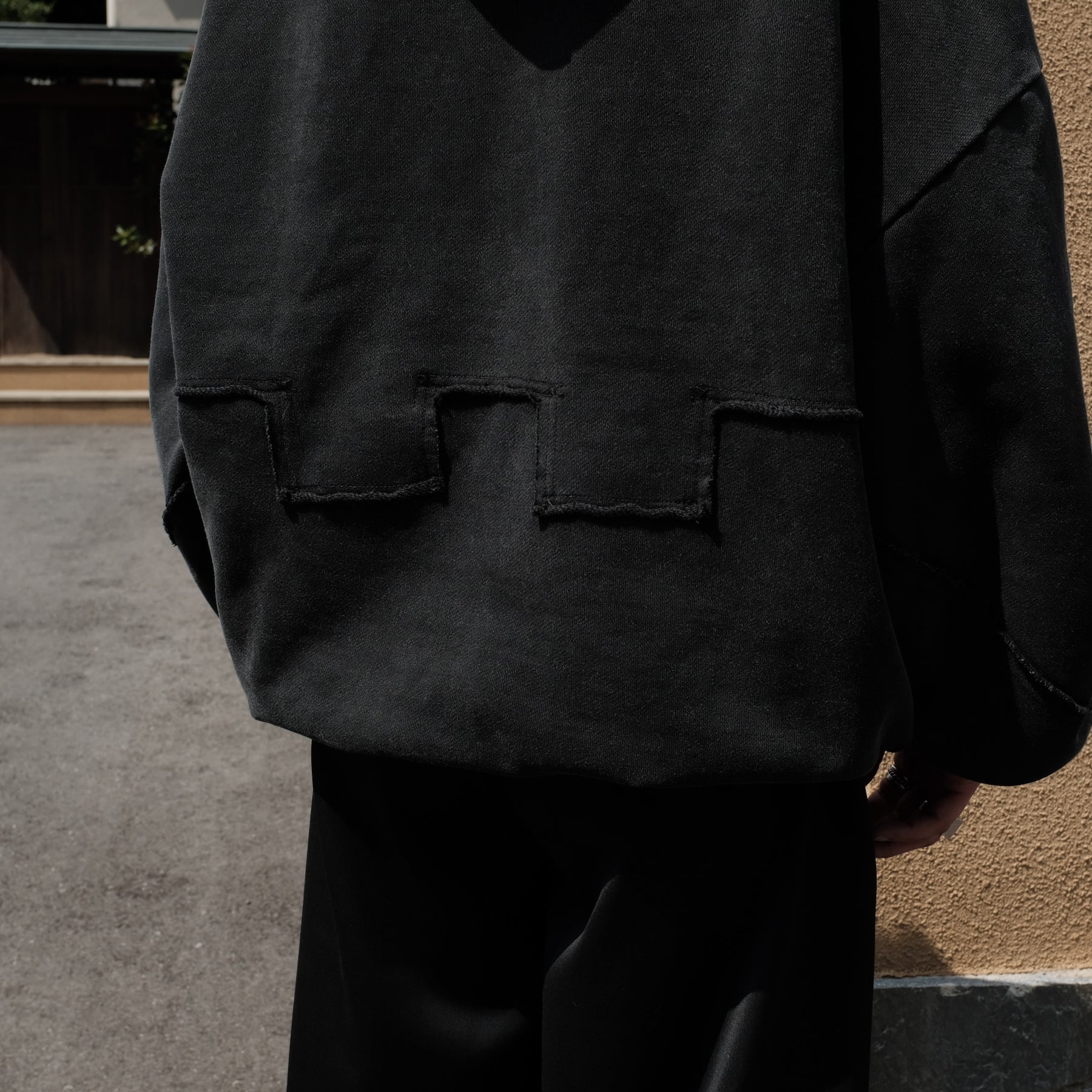 LUXENBURG / FRIAR HOODIE AGED BLACK