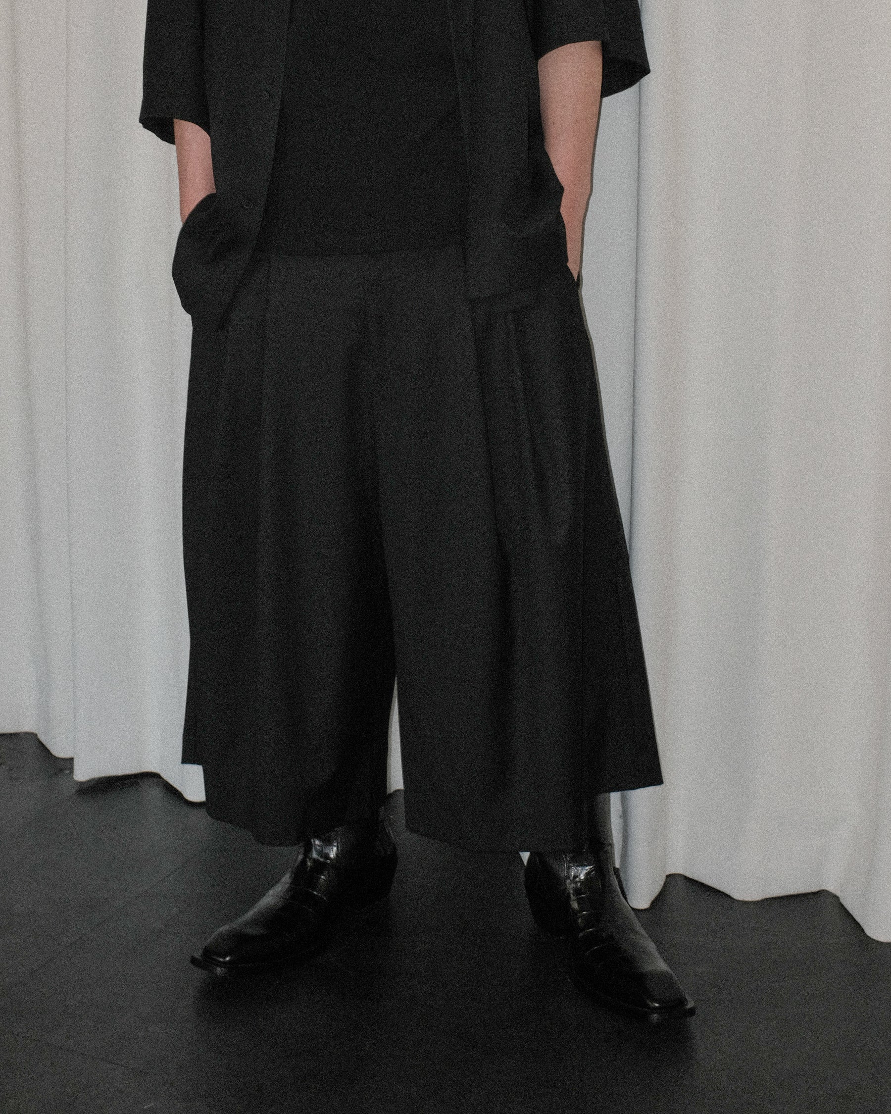 1313 SELAH / JUAN SUIT SHORTS BLACK