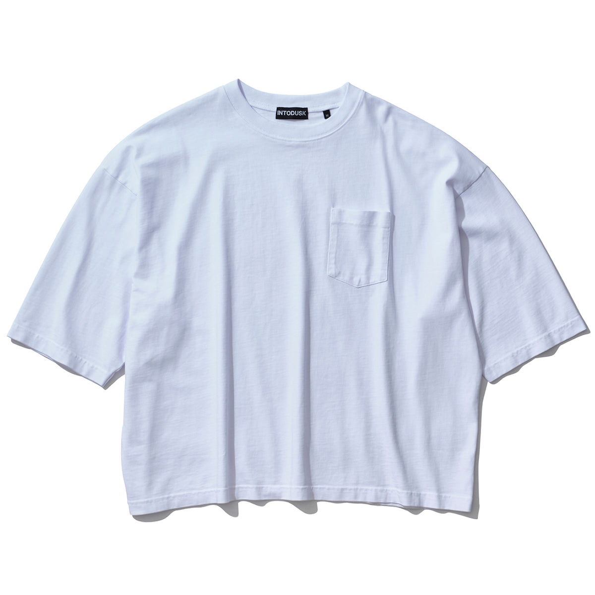 INTODUSK / OVERSIZED SS POCKET T WHITE