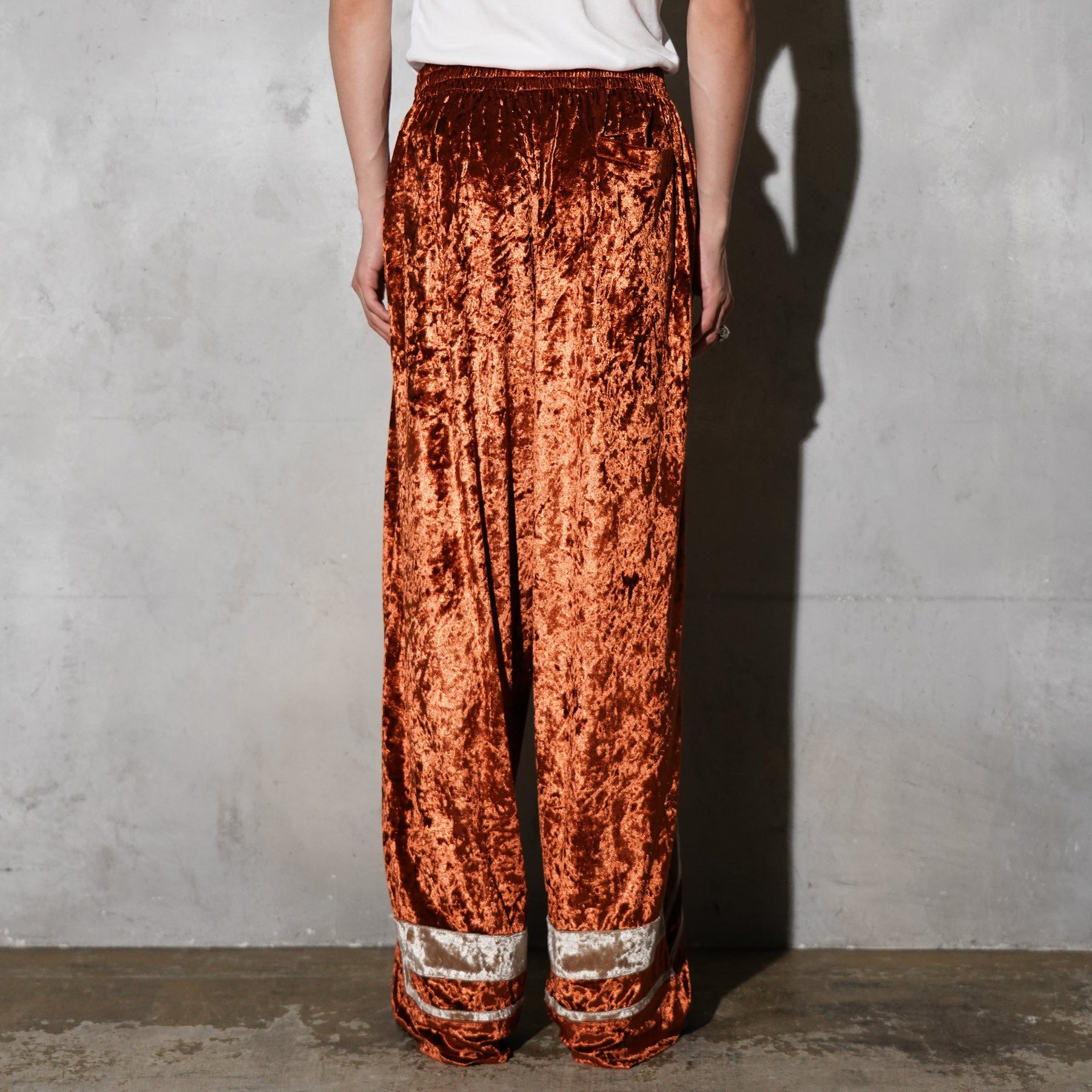 THE MAGUEY / VELOR PANTS GOLD