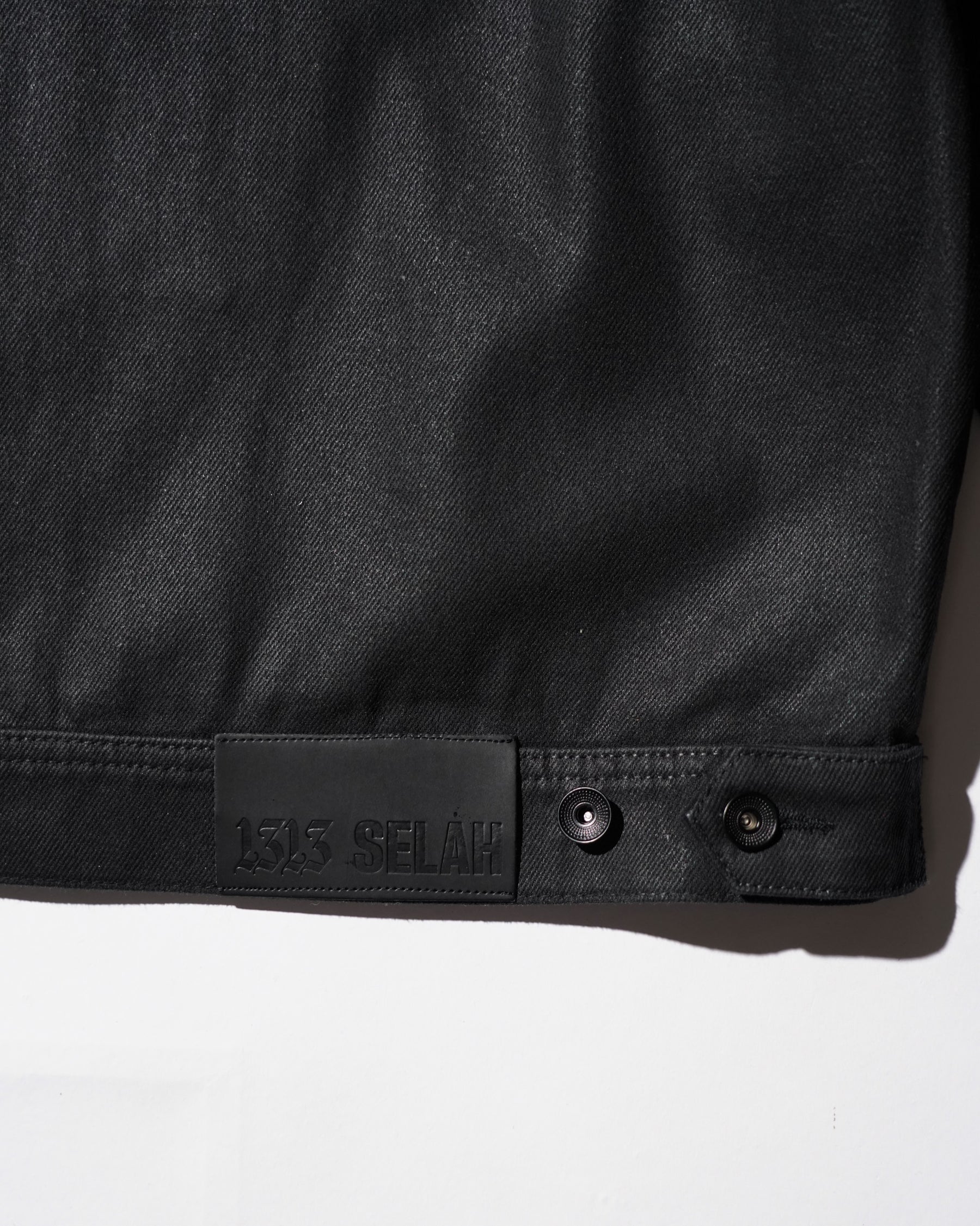 <span style="color: #f50b0b;">Last One</span> 1313 SELAH / SANTI ROSE DENIM JACKET BLACK