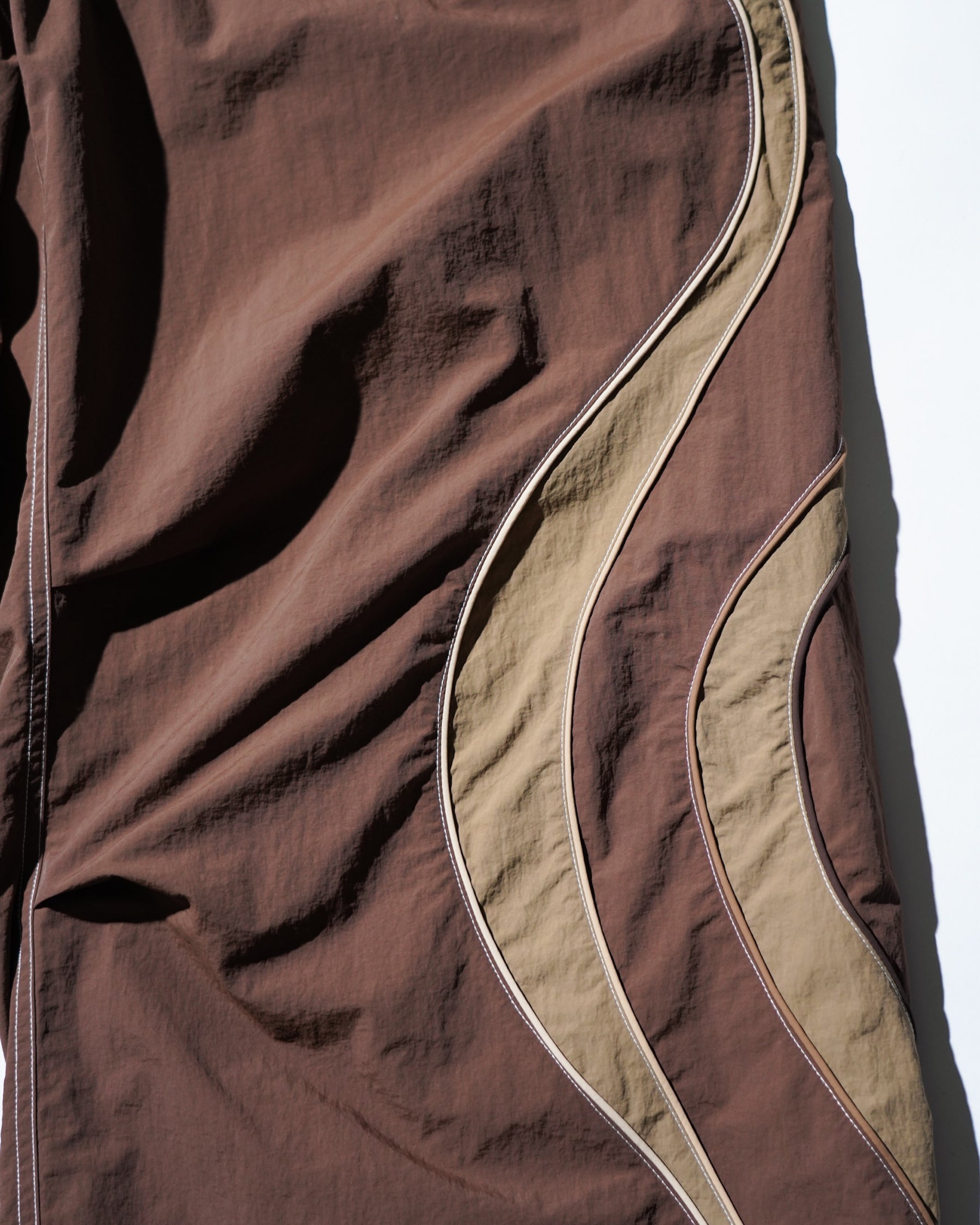 ERL / UNISEX UFO TRACK PANTS WOVEN BROWN 8