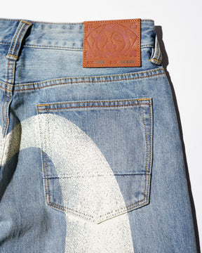 EVISU / HT,  ECRU DAICOCK PRINTED JEANS WHITE-LOOSE FIT MID TONE INDIGO