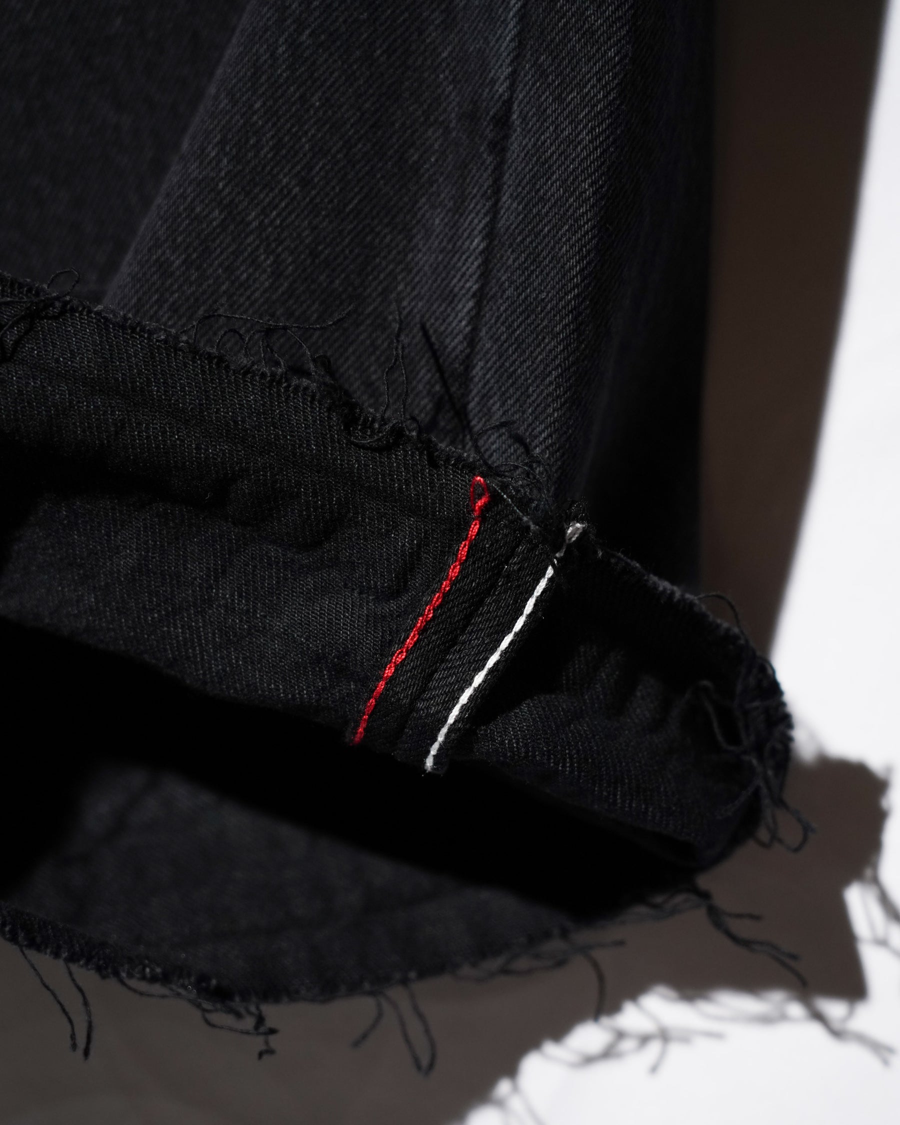 EVISU / LEATHER PATCHWORK DAICOCK DENIM JEANS - ZIP UP-LOOSE FIT MID TONE BLACK DENIM