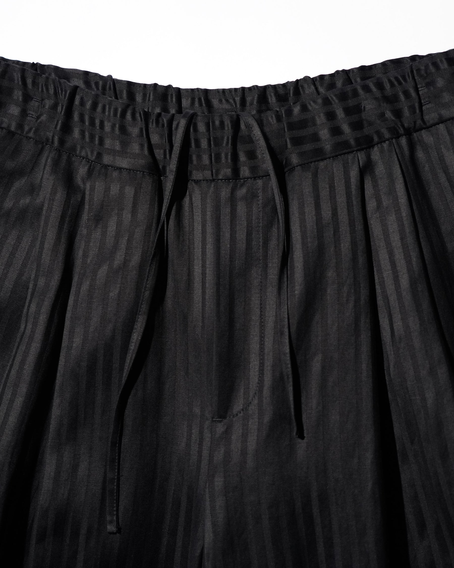 1313 SELAH / WENA SHORTS BLACK “TONAL PINSTRIPE”