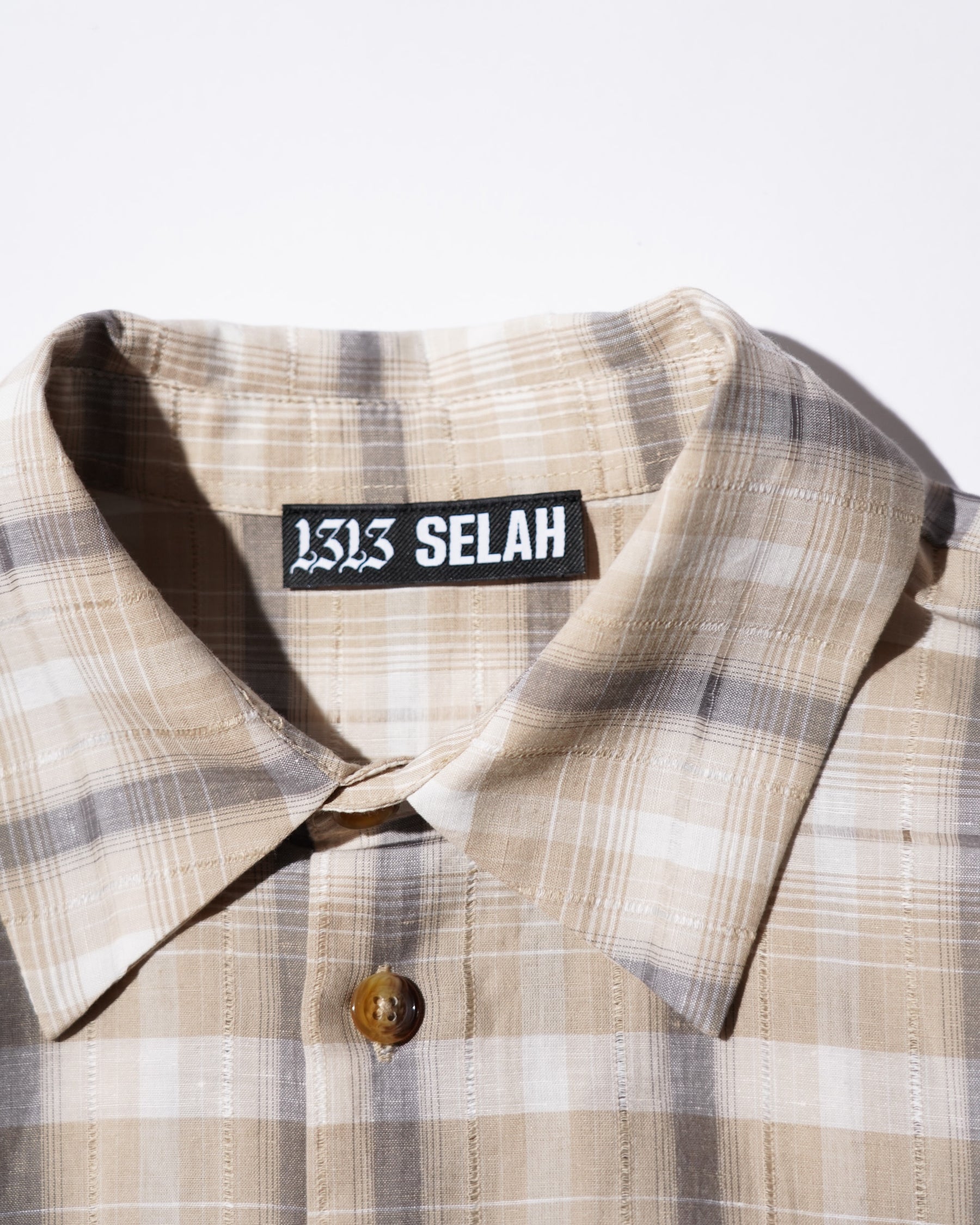 1313 SELAH / MANO SHORTSLEEVE SHIRT BEIGE CHECK