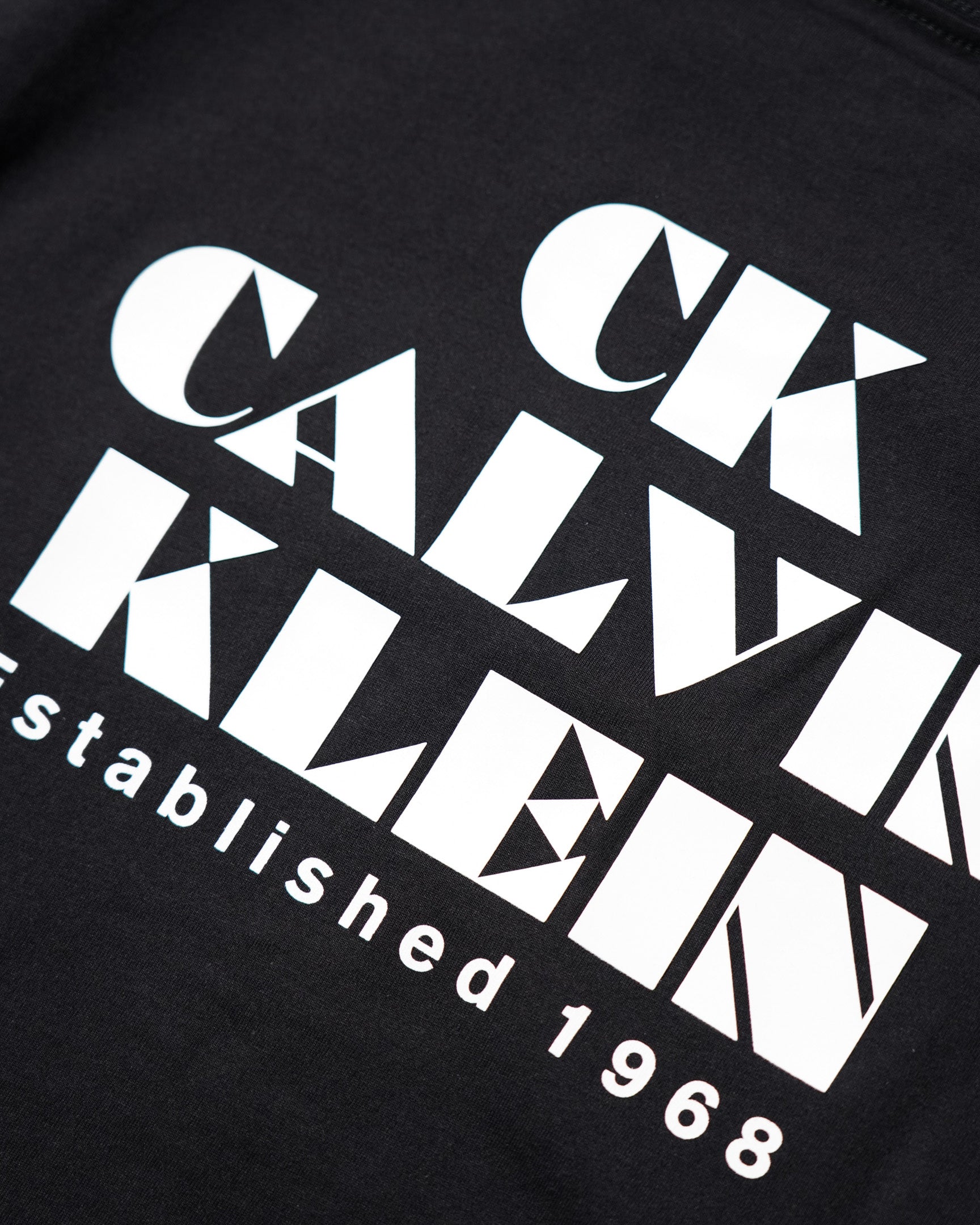 Calvin Klein / PRINTED LOGO TEE BLACK