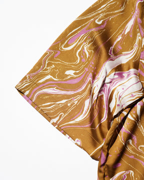 GREI. / SS BOX SHIRTS MARBLE PRINT CURRY