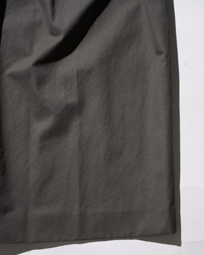 SOSHIOTSUKI / EIGHT TUCK HIGH WEST TROUSERS CHARCOAL