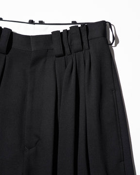 <span style="color: #f50b0b;">Last One</span> SOSHIOTSUKI / EIGHT TUCK HIGH WEST TROUSERS BLACK