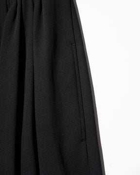 <span style="color: #f50b0b;">Last One</span> SOSHIOTSUKI / EIGHT TUCK HIGH WEST TROUSERS BLACK