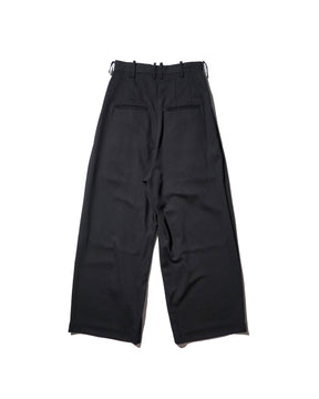 <span style="color: #f50b0b;">Last One</span> SOSHIOTSUKI / EIGHT TUCK HIGH WEST TROUSERS BLACK