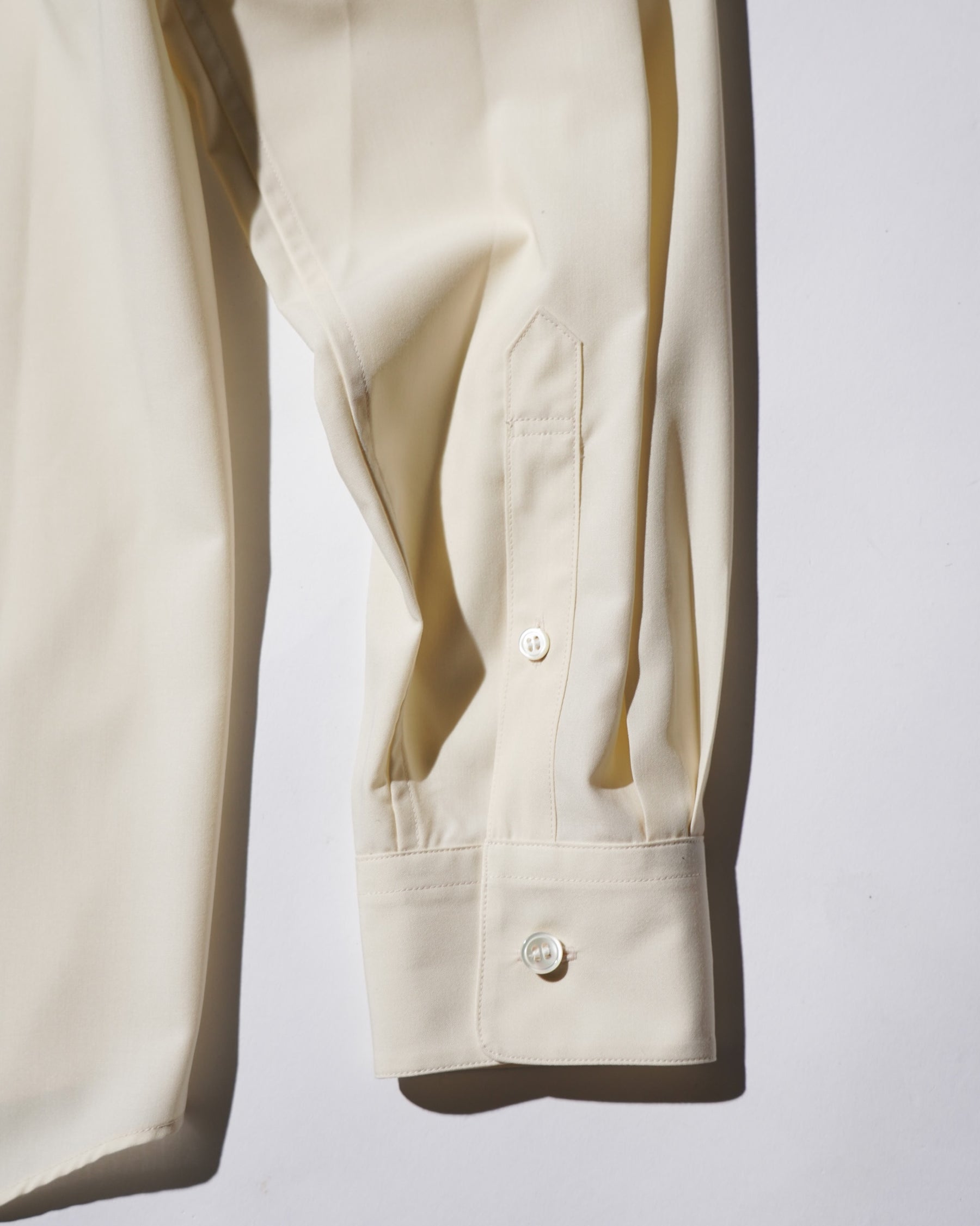 SOSHIOTSUKI / MANICA CAMICIA DRESS SHIRT BEIGE
