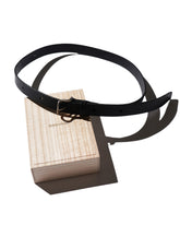 <span style="color: #f50b0b;">Last One</span> SOSHIOTSUKI / DRAPE BUCKLE BELT BLACK
