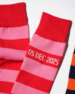 <span style="color: #f50b0b;">Last One</span> TSTS / STRIPED SOCKS RED AND PINK