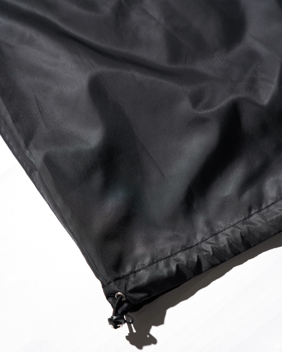 <span style="color: #f50b0b;">Last One</span> TSTS / RECYCLED POLYESTER WIND PANTS BLACK
