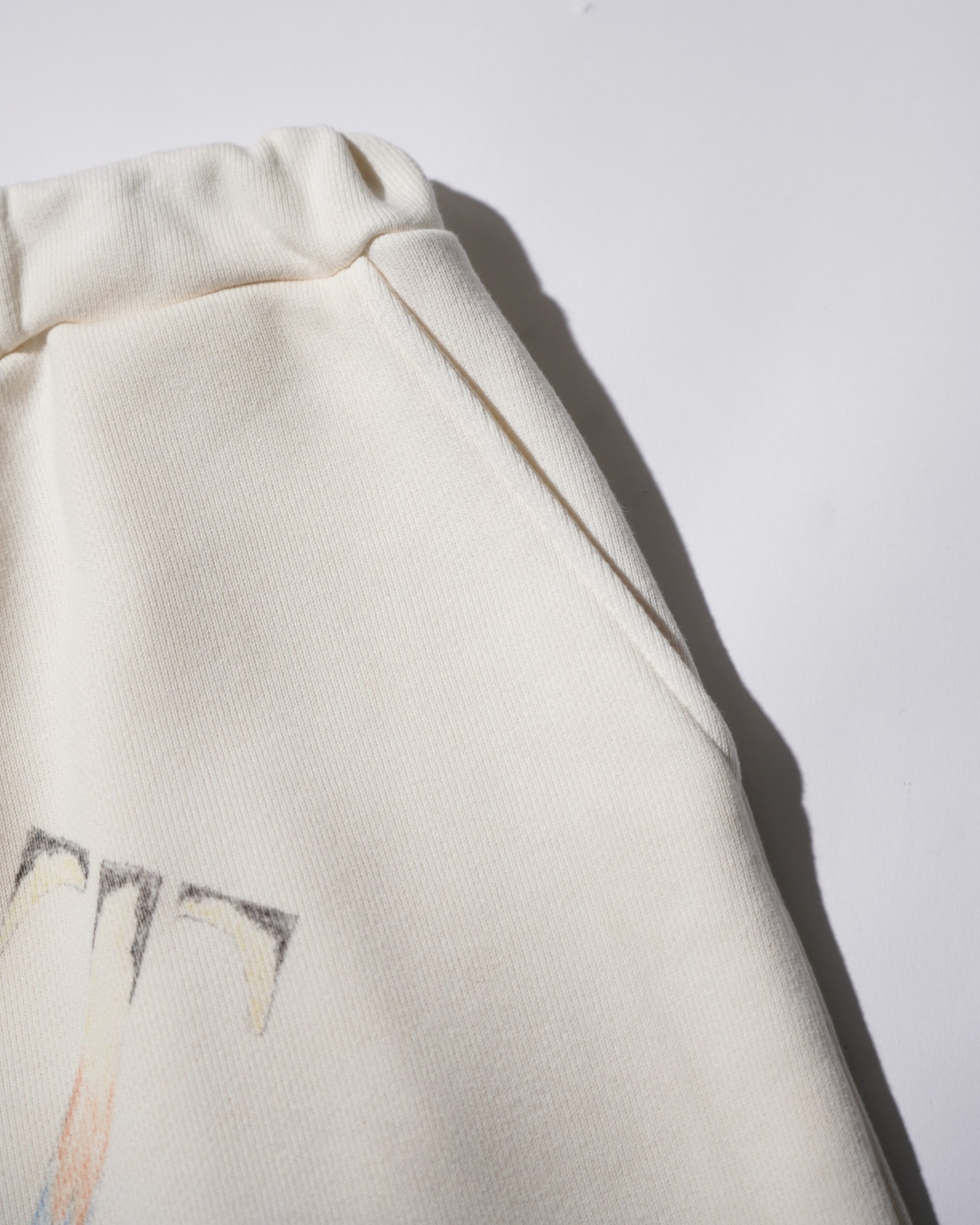 TEPPEI FURUYAMA / HANDPAINT LOOSE SHORTS WHITE