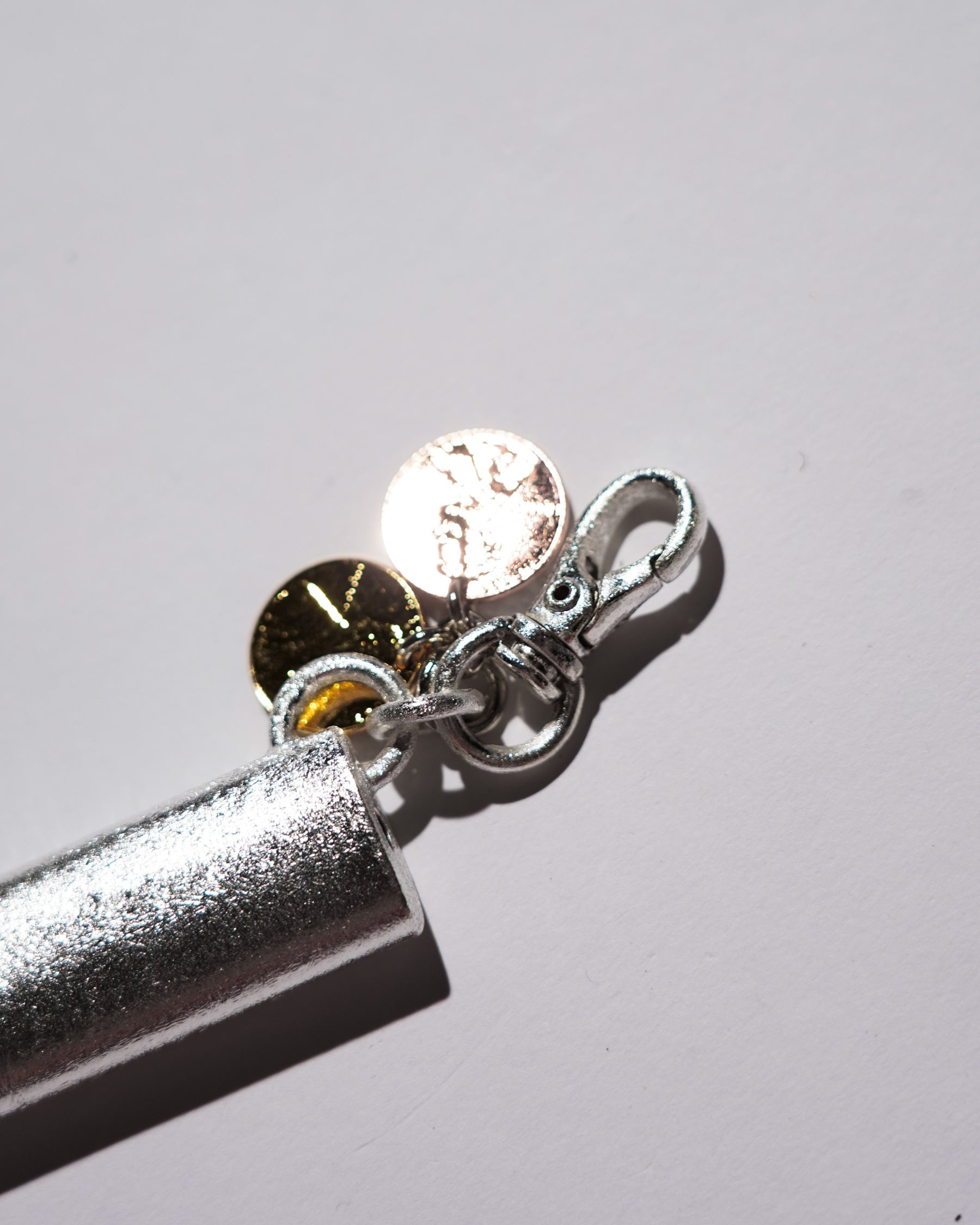 <span style="color: #f50b0b;">Last One</span> KOTA OKUDA / LIGHTER HOLDER CHARM SILVER