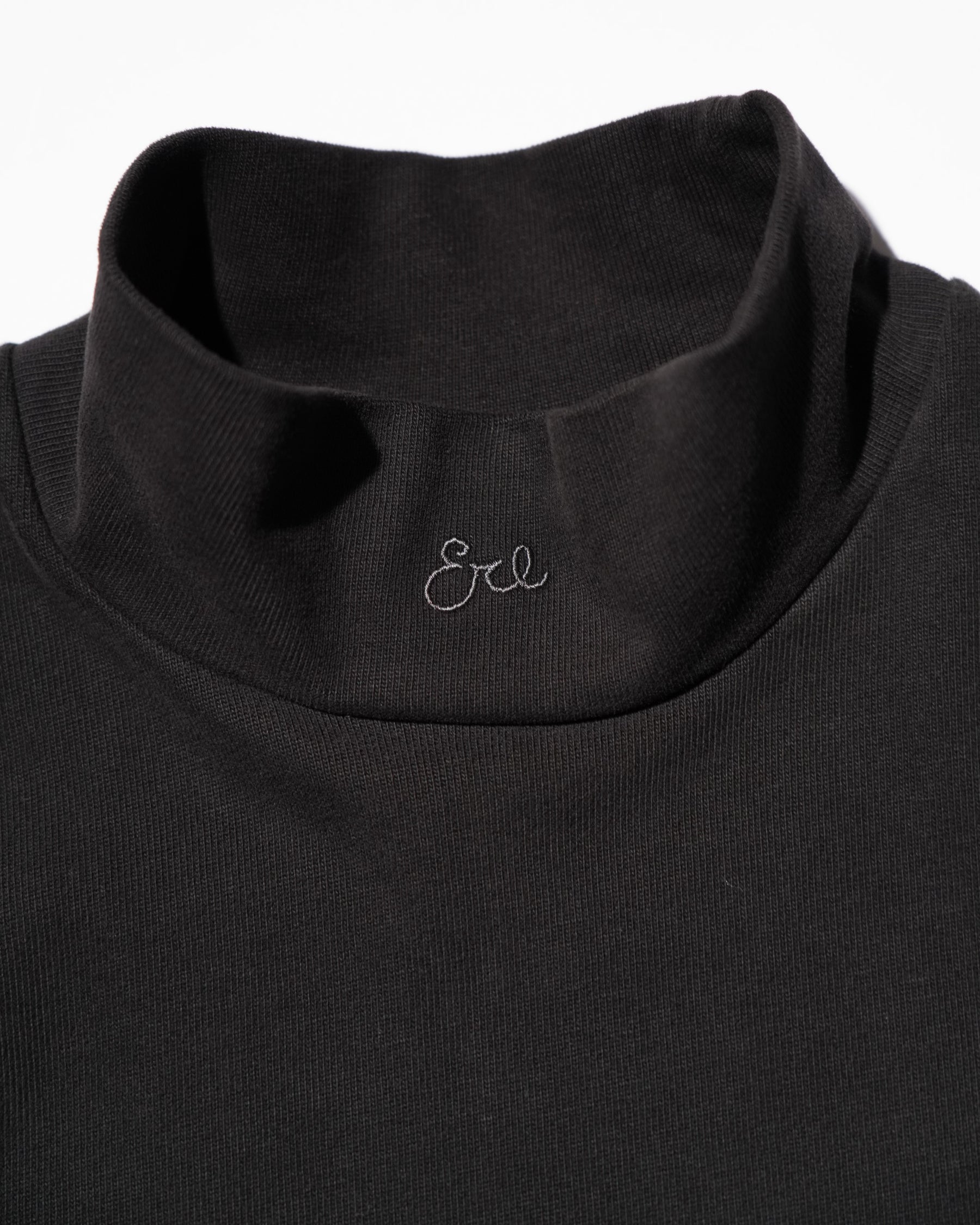 ERL / UNISEX MOCK NECK ERL SCRIPT LONG SLEEVE TEE KNIT BLACK