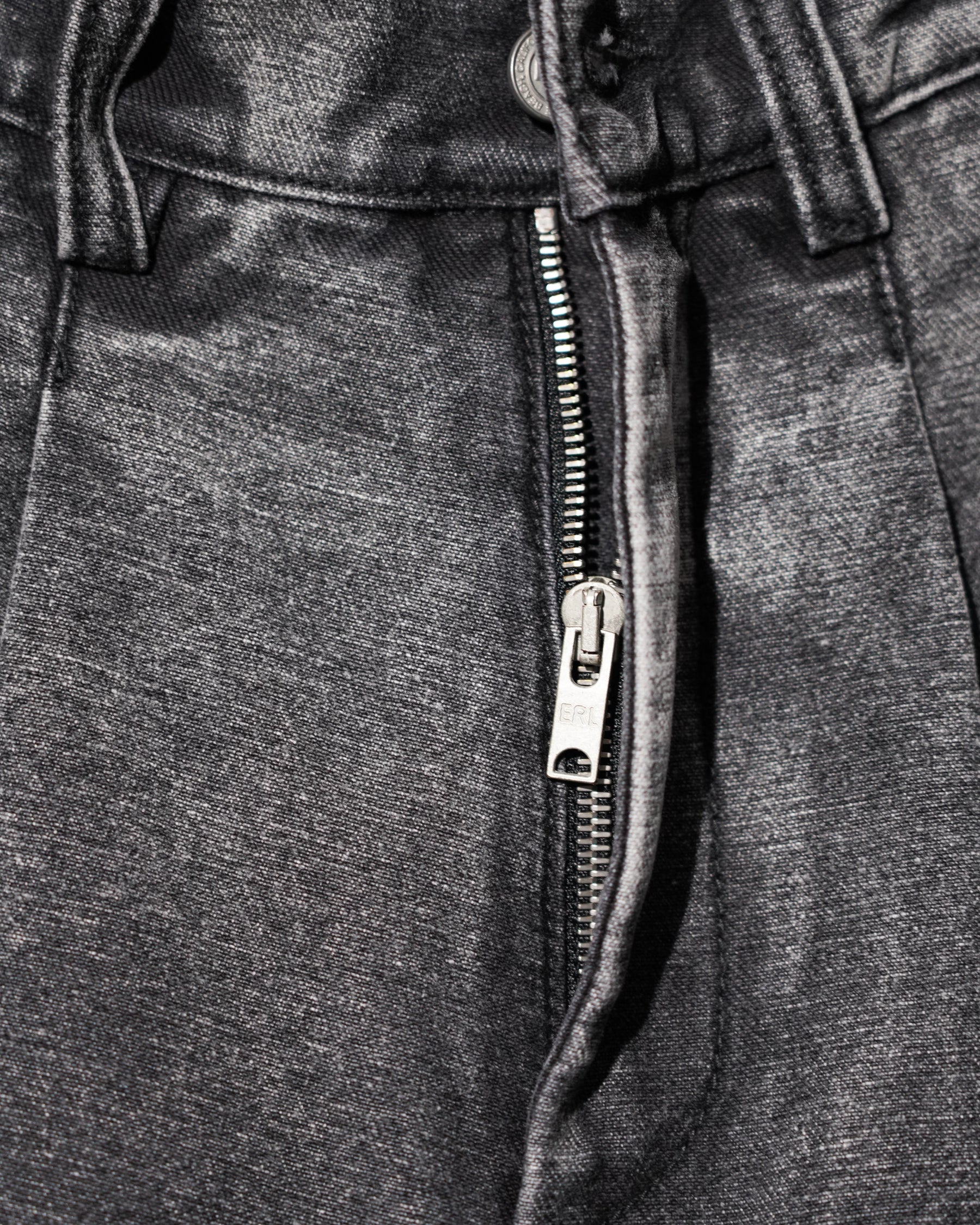 ERL / UNISEX PLEATED JEANS WOVEN BLACK