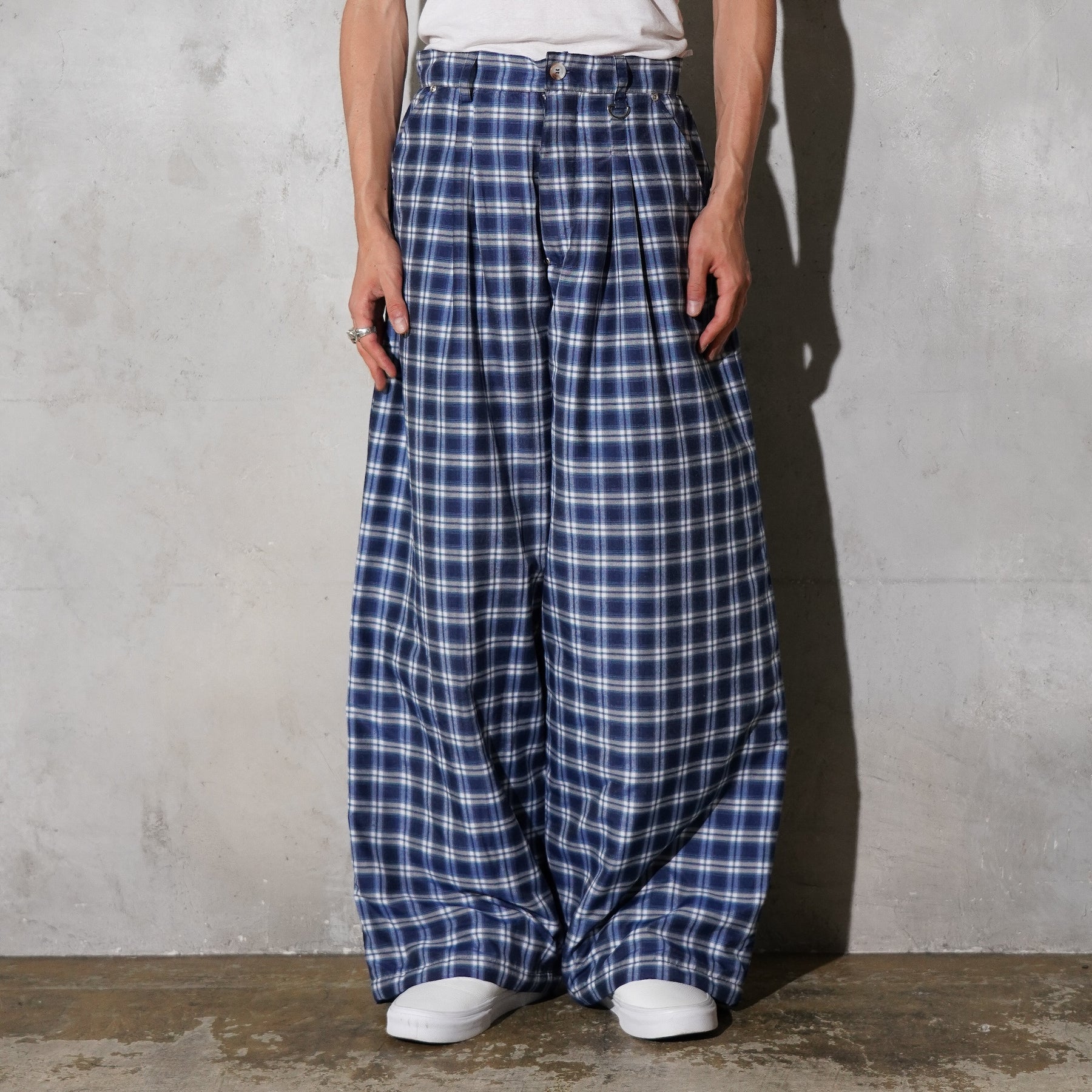 INTODUSK / PLAID QUILTED PANTS NAVY PLAID