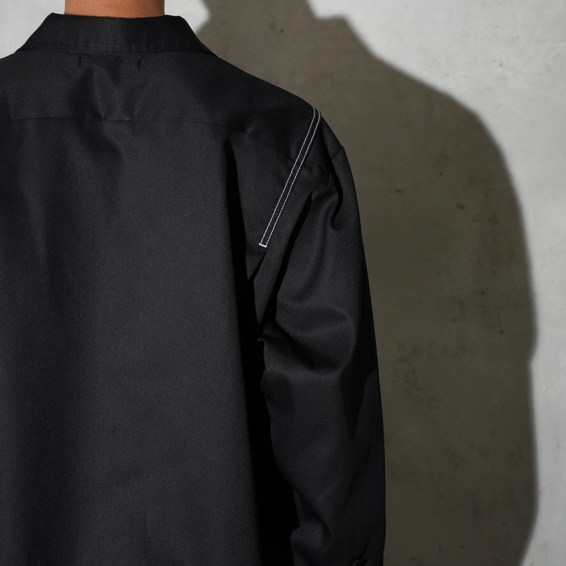 <span style="color: #ff2a00;">Last One</span> WHATEVERWORKS / PLEATED LS SHIRT BLACK