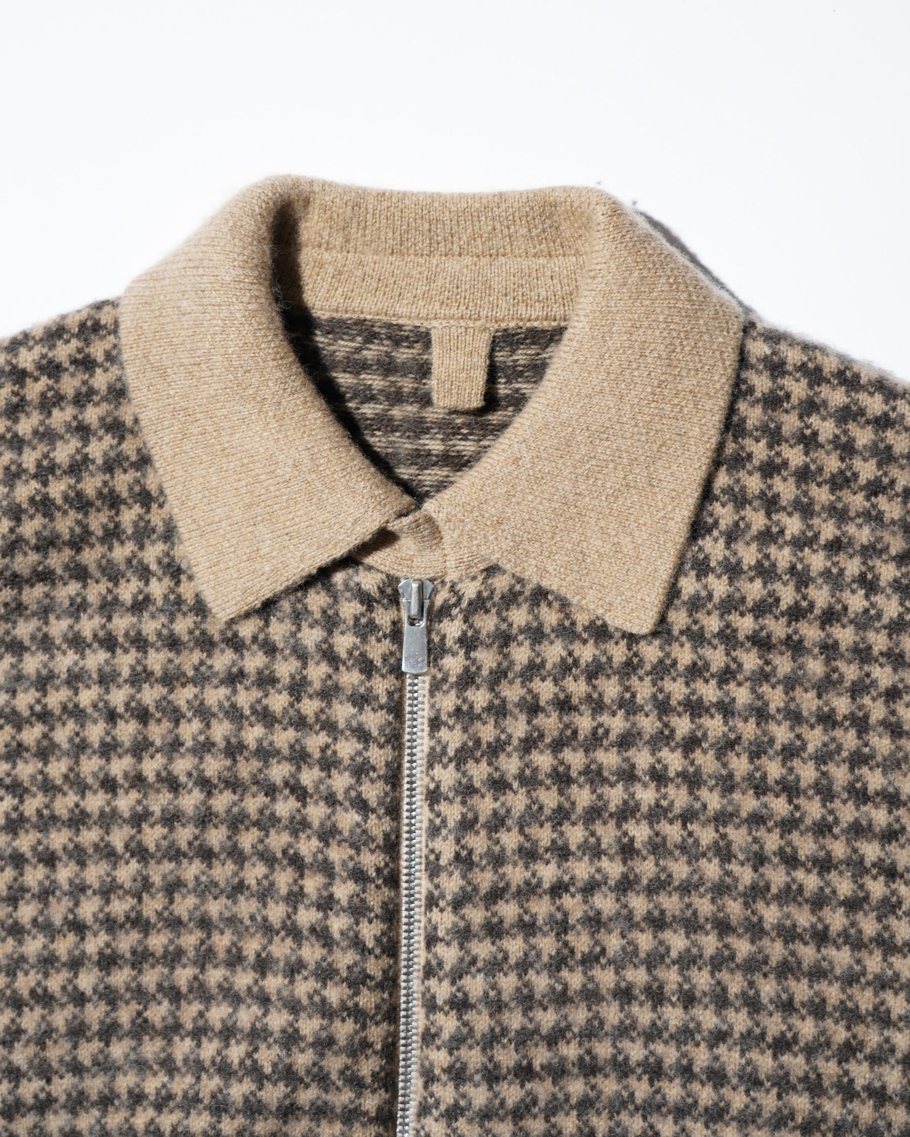 <span style="color: #f50b0b;">Last One</span> MEIAS / WOOL JQ HARRINGTON KNIT JK BROWN