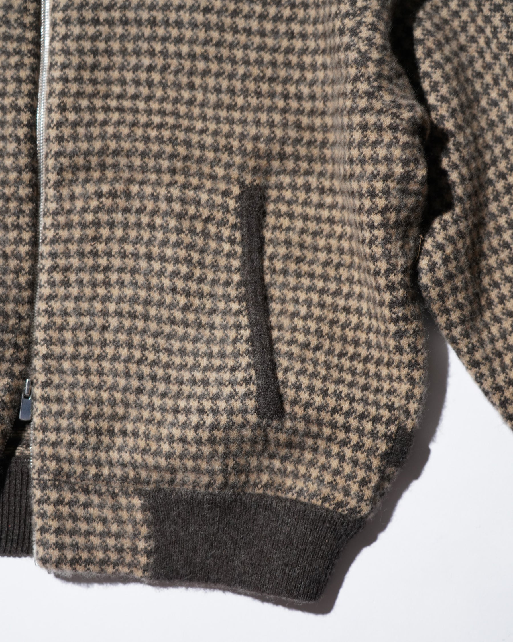 <span style="color: #f50b0b;">Last One</span> MEIAS / WOOL JQ HARRINGTON KNIT JK BROWN