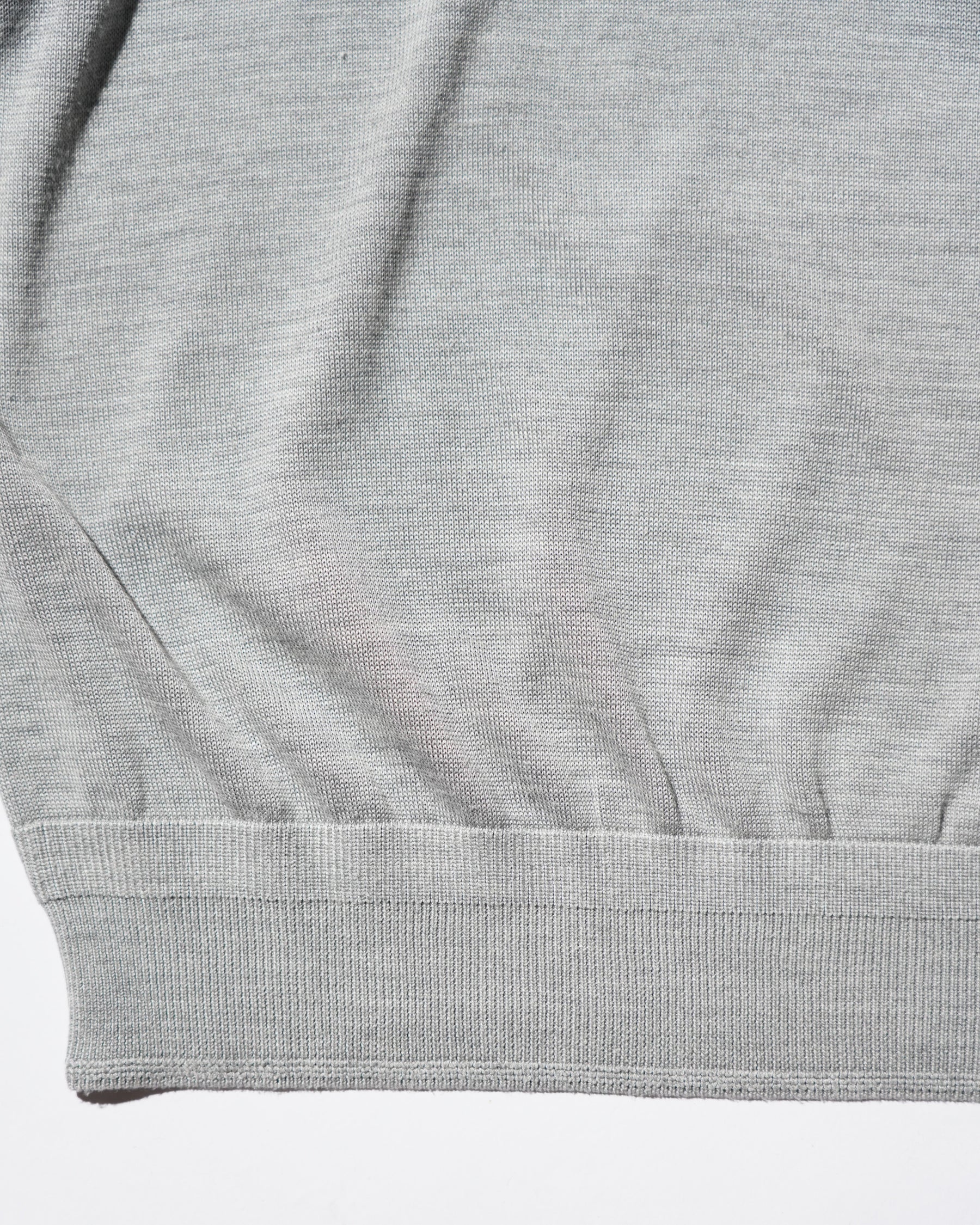 <span style="color: #f50b0b;">Last One</span> MEIAS / SILK HENLEY NECK PO T.GRAY