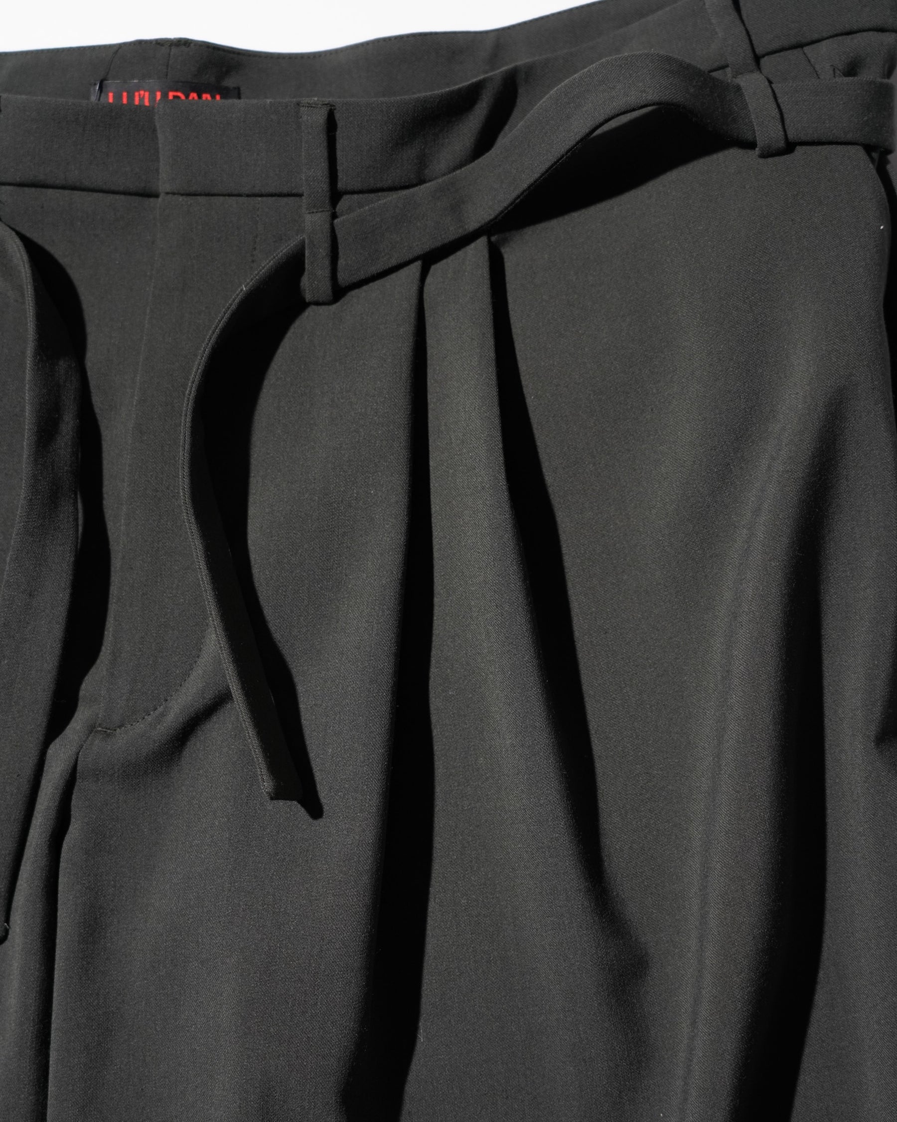 LU_U_DAN_SLACKER_MAXIS_MILITARY_GREY_10