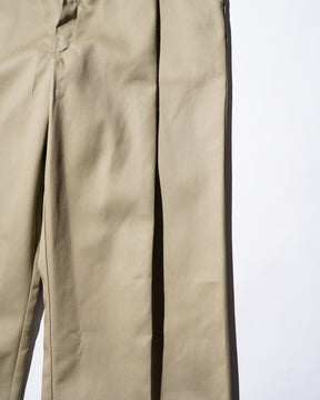 WHATEVERWORKS / PLEATED PANTS KHAKI